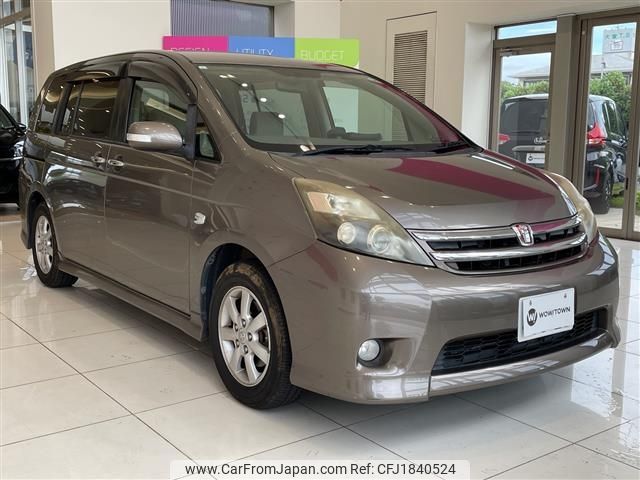 toyota isis 2009 CFJ1840524 image 1