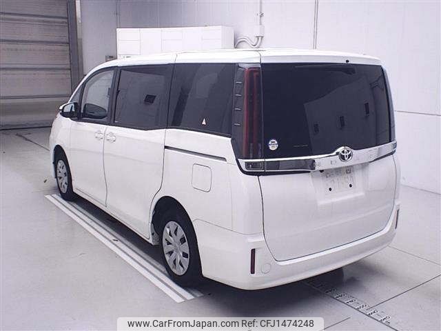 toyota noah 2022 CFJ1474248 image 2