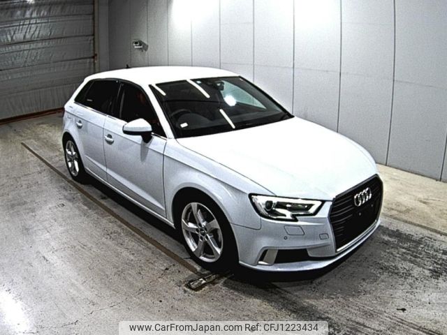 audi a3 2020 -AUDI--Audi A3 8VCXS-WAUZZZ8V4LA024198---AUDI--Audi A3 8VCXS-WAUZZZ8V4LA024198- image 1