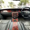 toyota-century-2005-6041-car_1f1f8d33-a2fd-4c30-beba-2a821d6d9888