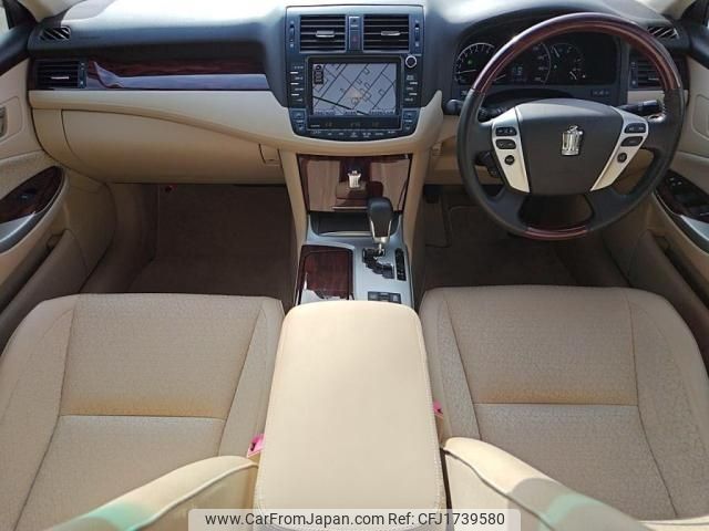 toyota crown 2012 CFJ1739580 image 2