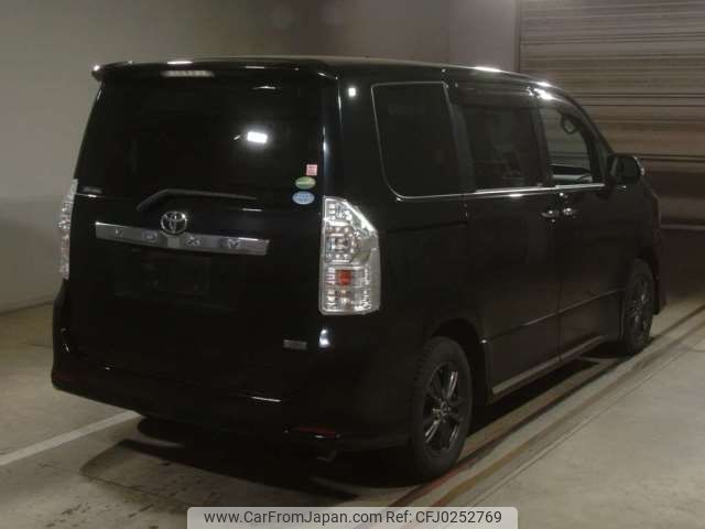 toyota voxy 2013 -TOYOTA--Voxy DBA-ZRR70W--ZRR70-0587472---TOYOTA--Voxy DBA-ZRR70W--ZRR70-0587472- image 2