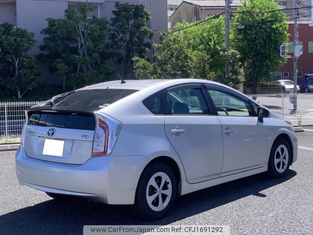 toyota prius 2012 CFJ1691292 image 2