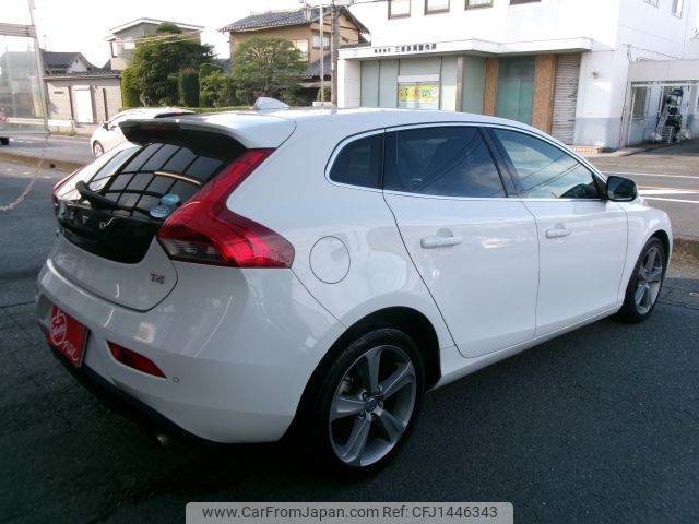 volvo v40 2014 -VOLVO--Volvo V40 DBA-MB4164T--YV1MV485BE2127343---VOLVO--Volvo V40 DBA-MB4164T--YV1MV485BE2127343- image 2