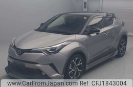 toyota c-hr 2018 CFJ1843004