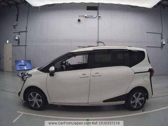 toyota sienta 2022 -TOYOTA--Sienta 6AA-NHP170G--NHP170-7271220---TOYOTA--Sienta 6AA-NHP170G--NHP170-7271220- image 2