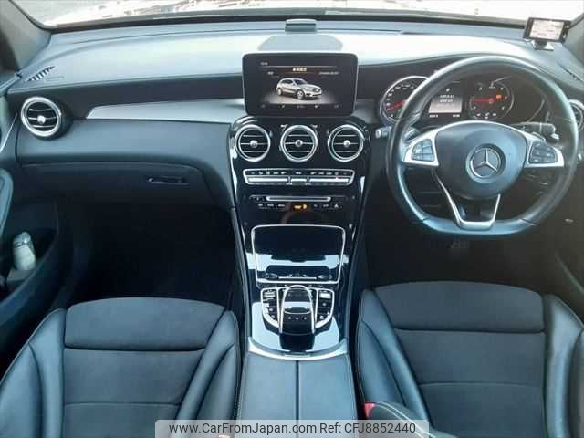 mercedes-benz glc-class 2018 CFJ8852440 image 2