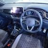 volkswagen t-roc 2023 quick_quick_3DA-A1DFF_WVGZZZA1ZPV570327 image 3