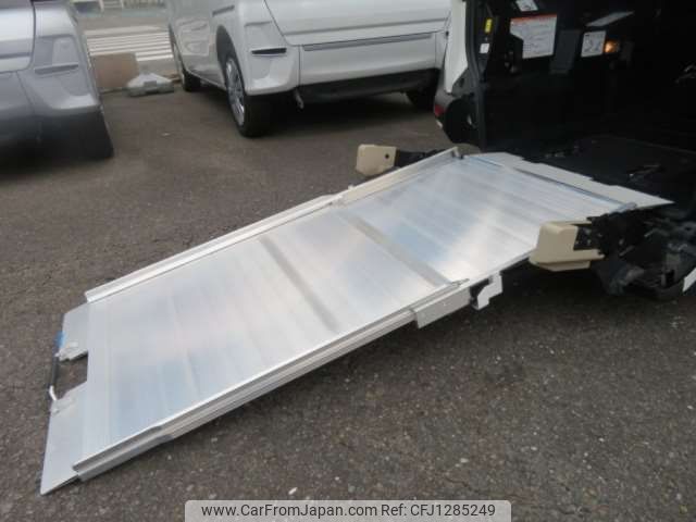 toyota sienta 2020 -TOYOTA--Sienta DBA-NSP172G--NSP172-7011333---TOYOTA--Sienta DBA-NSP172G--NSP172-7011333- image 2