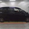 toyota sienta 2015 -TOYOTA--Sienta NHP170G-7024585---TOYOTA--Sienta NHP170G-7024585- image 4