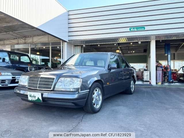 mercedes-benz e-class 1995 CFJ1823929 image 1