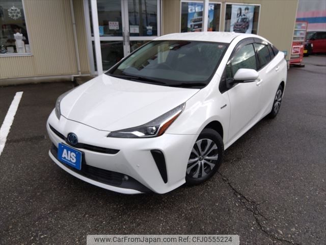 toyota prius 2019 -TOYOTA--Prius DAA-ZVW55--ZVW55-6011056---TOYOTA--Prius DAA-ZVW55--ZVW55-6011056- image 1