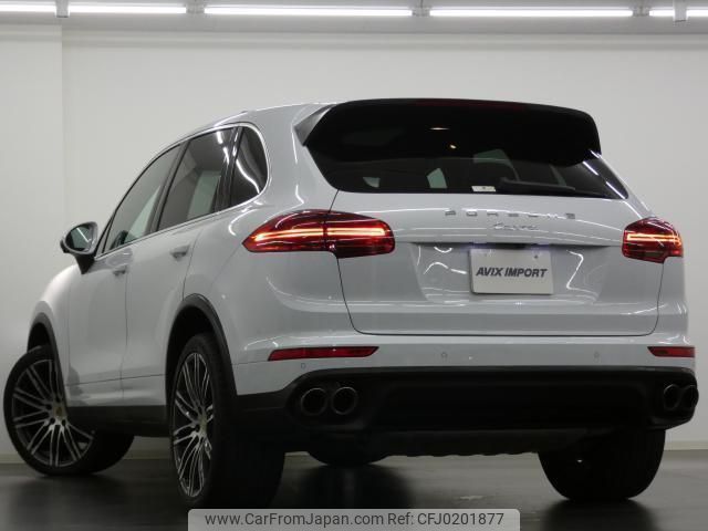 porsche cayenne 2015 quick_quick_ABA-92ACEY_WP1ZZZ92ZGKA09346 image 2