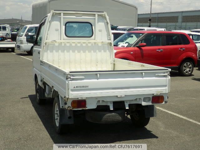 mitsubishi minicab-truck 1996 No.14043 image 2