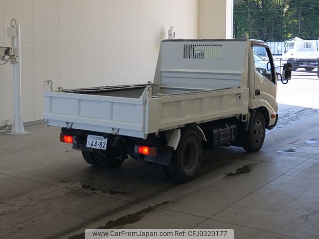 hino dutro 2011 -HINO 【つくば 400ﾀ6482】--Hino Dutoro XZU314T-1002946---HINO 【つくば 400ﾀ6482】--Hino Dutoro XZU314T-1002946- image 2