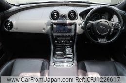 jaguar xj-series 2018 GOO_JP_965025060209620022001