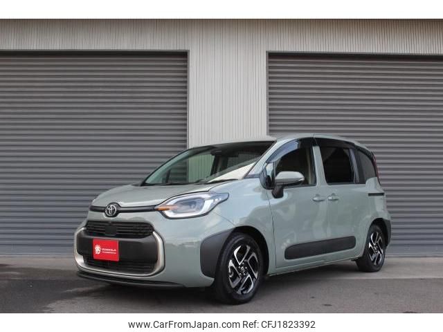 toyota sienta 2022 CFJ1823392 image 1