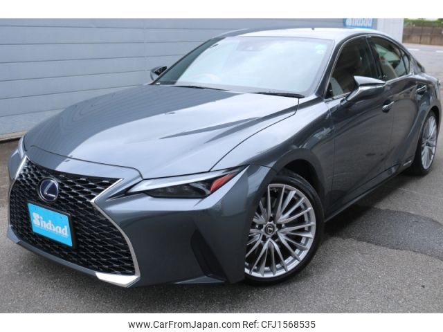 lexus is 2022 CFJ1568535 image 1
