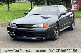 nissan skyline 1990 Yuto000