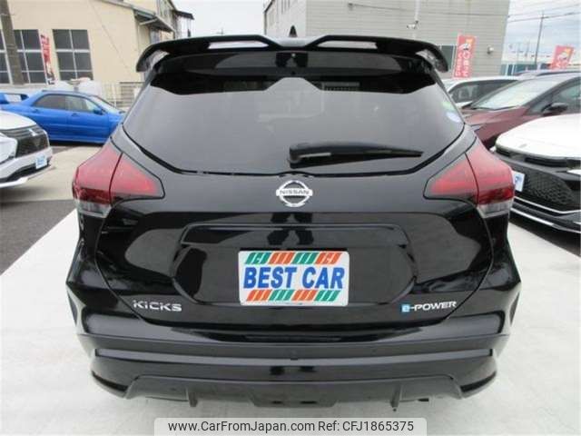 nissan kix 2021 CFJ1865375 image 2