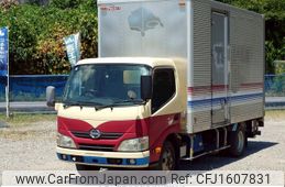 hino dutro 2012 CFJ1607831
