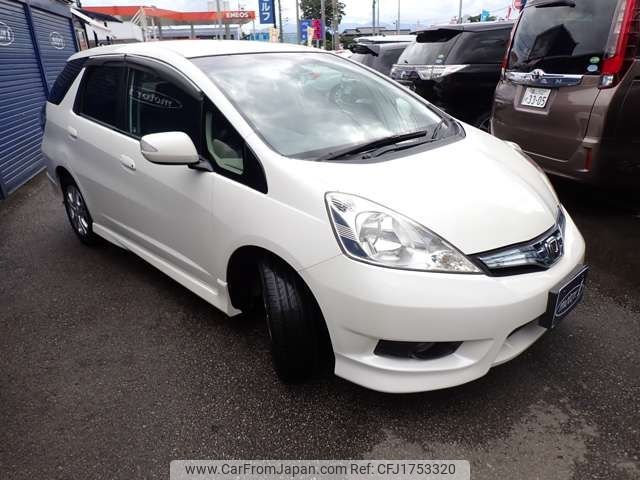 honda fit-shuttle 2011 CFJ1753320 image 2