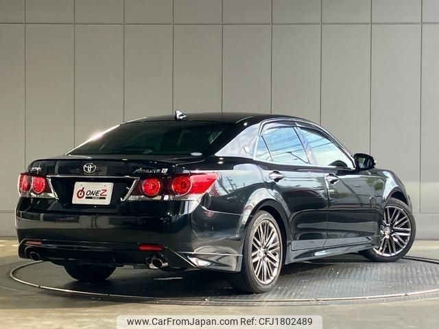 toyota crown 2017 CFJ1802489 image 2