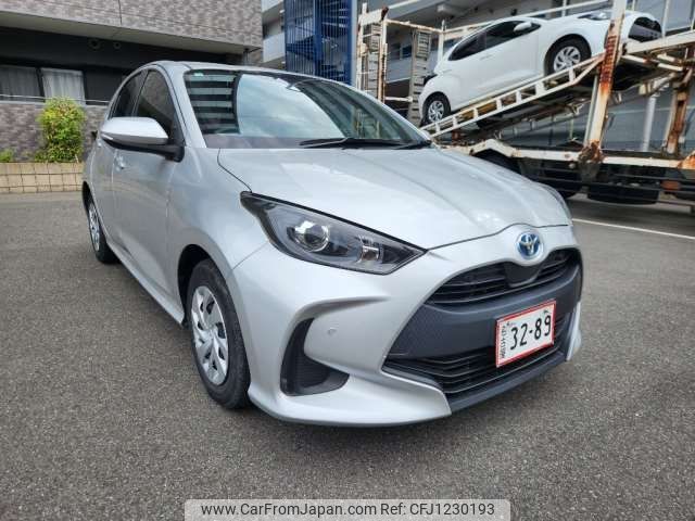 toyota yaris 2021 -TOYOTA--Yaris 6AA-MXPH10--MXPH10-2069552---TOYOTA--Yaris 6AA-MXPH10--MXPH10-2069552- image 1