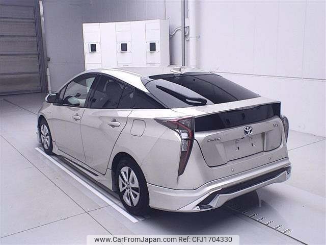 toyota prius 2017 CFJ1704330 image 2