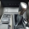 lexus is 2019 CFJ1633715 image 18