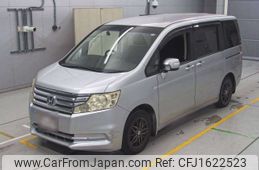 honda stepwagon 2012 CFJ1622523