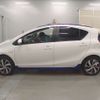 toyota aqua 2016 -TOYOTA--AQUA NHP10-6516681---TOYOTA--AQUA NHP10-6516681- image 5
