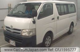 toyota hiace-van 2010 CFJ1595777