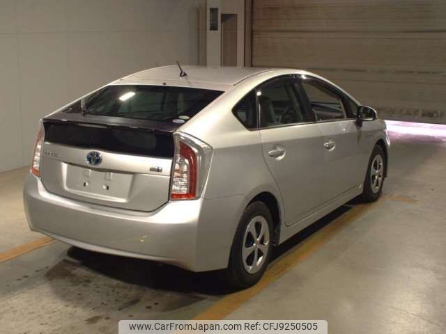 toyota prius 2012 -TOYOTA--Prius DAA-ZVW30--ZVW30-1608018---TOYOTA--Prius DAA-ZVW30--ZVW30-1608018- image 2