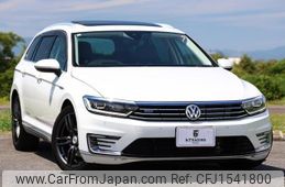 volkswagen passat 2016 CFJ1541800