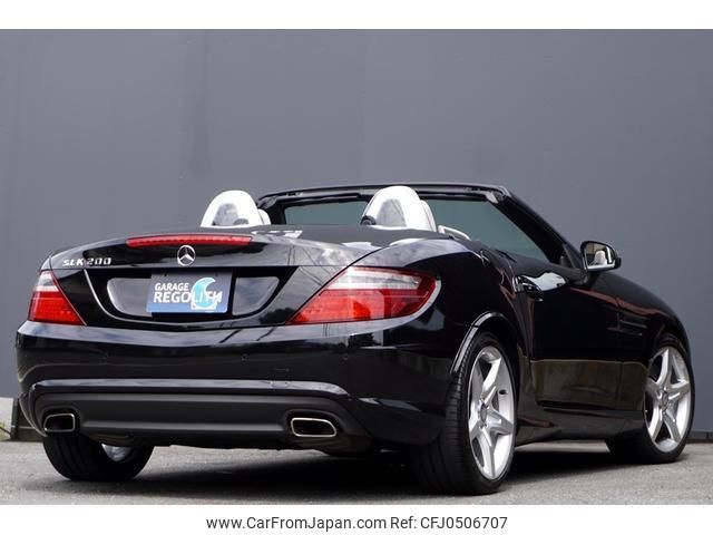 mercedes-benz slk-class 2013 quick_quick_172448_WDD1724482F077275 image 2