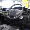 toyota hiace-commuter 2020 GOO_JP_700030304130220701001 image 33