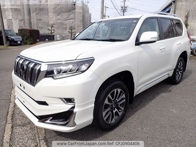 toyota land-cruiser-prado 2023 25012816 image 1