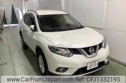 nissan x-trail 2016 -NISSAN 【山形 300ﾒ5751】--X-Trail NT32--050192---NISSAN 【山形 300ﾒ5751】--X-Trail NT32--050192-