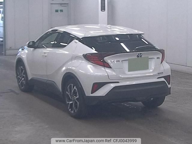 toyota c-hr 2020 quick_quick_6AA-ZYX11_ZYX11-2032022 image 2