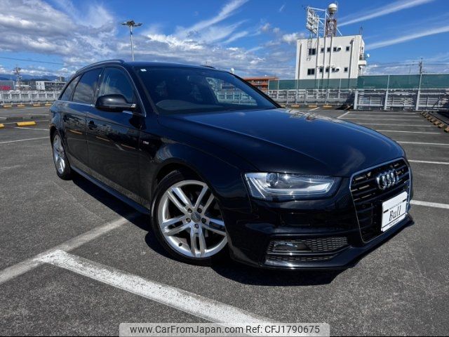 audi a4 2013 CFJ1790675 image 1