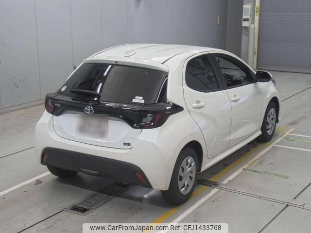 toyota yaris 2022 quick_quick_6AA-MXPH10_MXPH10-2100047 image 2