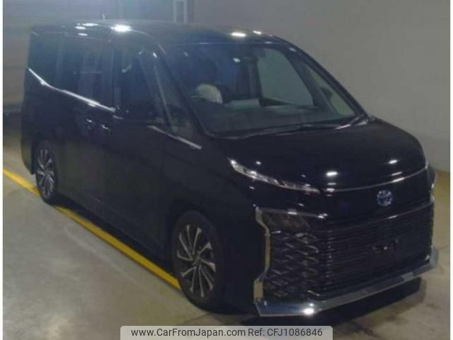 toyota voxy 2022 quick_quick_6AA-ZWR90W_8002945 image 1