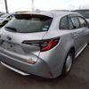 toyota corolla-touring-wagon 2019 -TOYOTA--Corolla Touring 6AA-ZWE211W--ZWE211-6016236---TOYOTA--Corolla Touring 6AA-ZWE211W--ZWE211-6016236- image 3