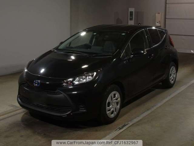 toyota aqua 2022 CFJ1632967 image 1