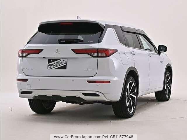 mitsubishi outlander-phev 2024 CFJ1577948 image 2