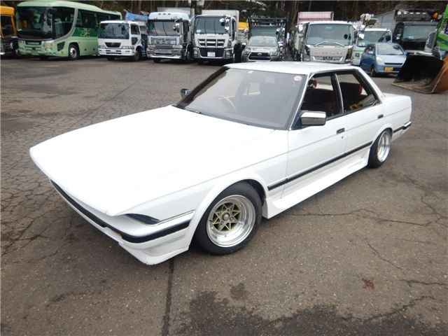 car_1ff11317-1459-4c75-9070-