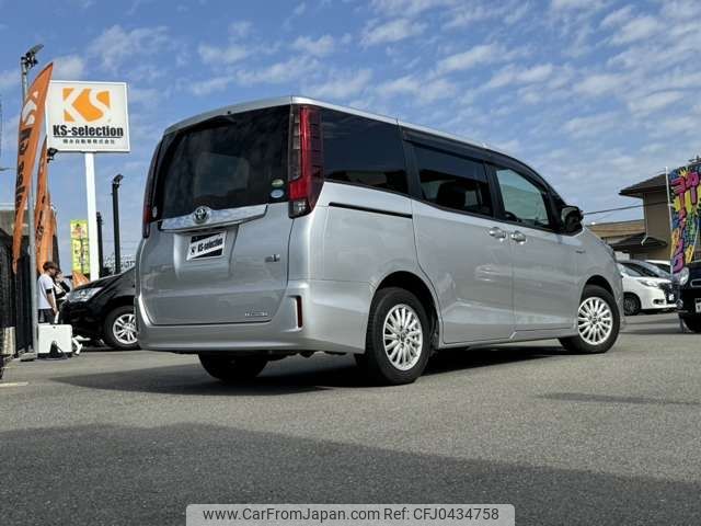 toyota noah 2016 -TOYOTA--Noah DAA-ZWR80G--ZWR80-0215635---TOYOTA--Noah DAA-ZWR80G--ZWR80-0215635- image 2