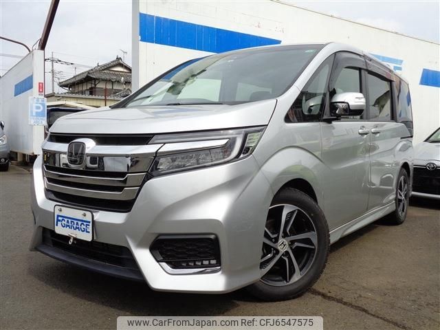 honda stepwagon 2018 CFJ6547575 image 1