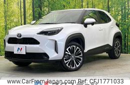 toyota yaris-cross 2023 CFJ1771033